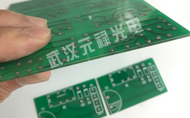 1532576878179871.jpg pcb.jpg